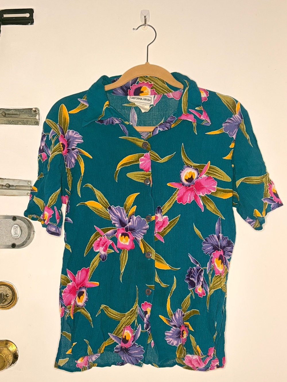 California Krush Vintage Floral Button-Up Shirt, Orchids, Tropical, Hawaiian, Sm